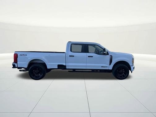 2024 Ford F-350 XLT