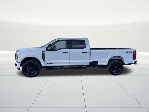 2024 Ford F-350 XLT