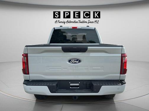 Avalanche 2026 Ford F-150 XLT