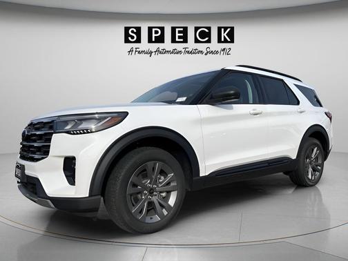 Star White 2026 Ford Explorer Active