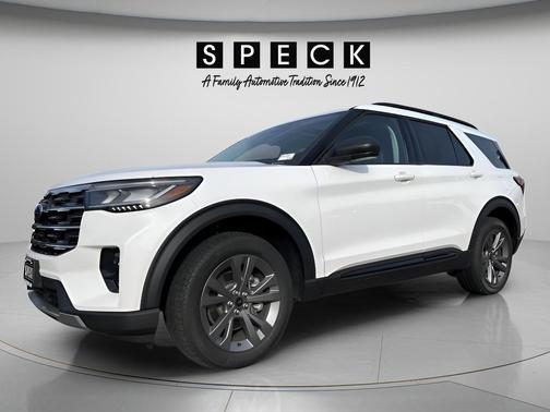 White Metallic 2026 Ford Explorer Active