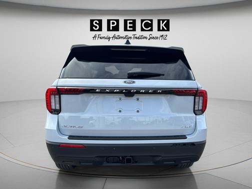 Space White Metallic 2026 Ford Explorer Active