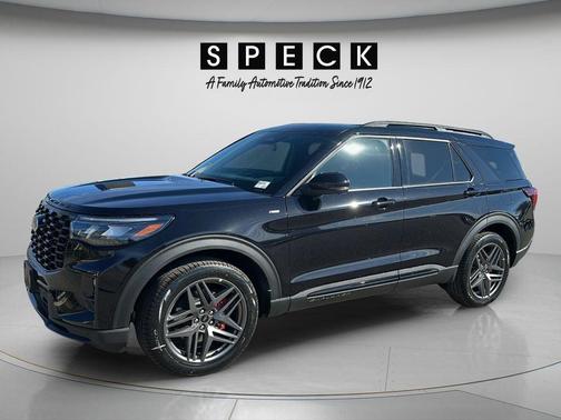 Agate Black Metallic 2026 Ford Explorer ST-Line