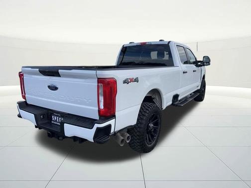 2024 Ford F-350 XLT