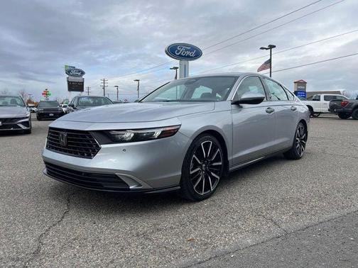 2023 Honda Accord Hybrid Touring
