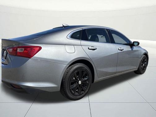 Sterling Gray Metallic 2024 Chevrolet Malibu LT