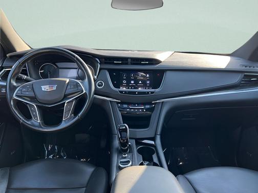 Black 2021 Cadillac XT5 Premium Luxury