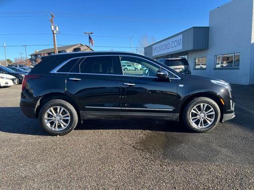 2021 Cadillac XT5 Premium Luxury