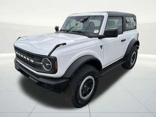 Oxford White 2026 Ford Bronco Base