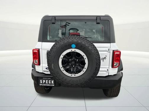 Oxford White 2026 Ford Bronco Base