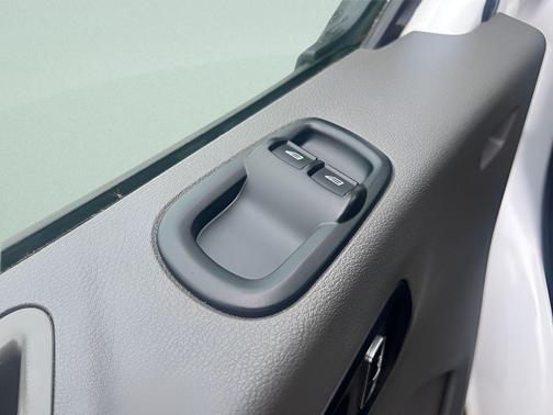 Oxford White 2022 Ford Transit-350 XLT