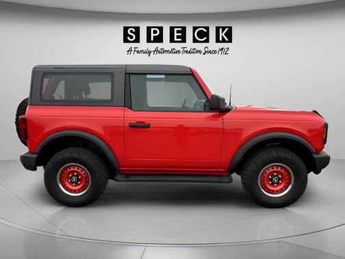 Race Red 2022 Ford Bronco Base