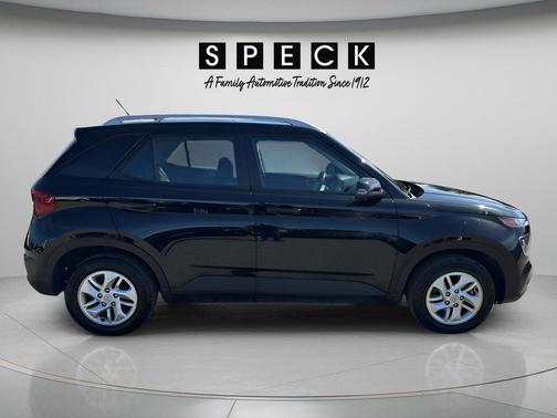 Black 2024 Hyundai VENUE PREFERRED