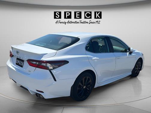 Ice 2024 Toyota Camry SE Nightshade