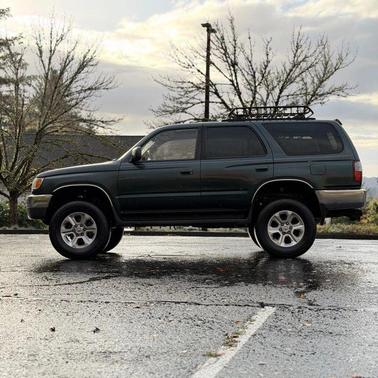 1996 Toyota 4Runner Base