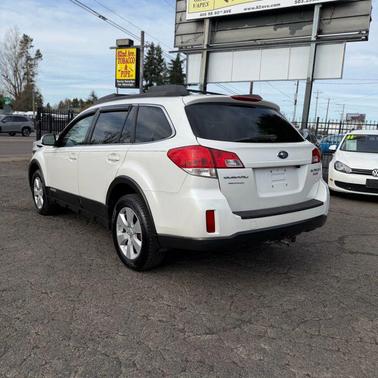 2010 Subaru Outback 2.5 i Premium