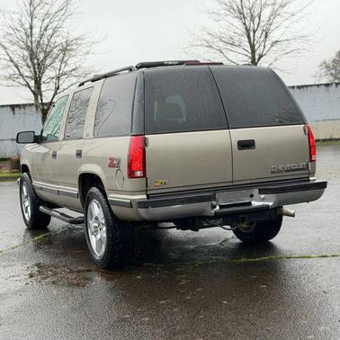 1999 Chevrolet Tahoe Base