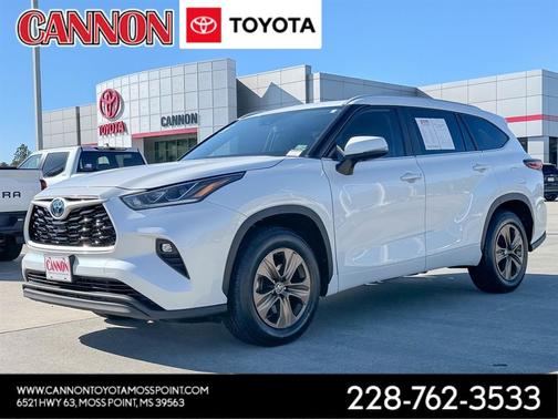 2023 Toyota Highlander Hybrid XLE