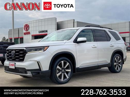 2023 Honda Pilot Touring 8-Passenger