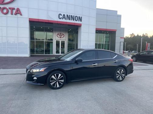 2022 Nissan Altima 2.5 SL