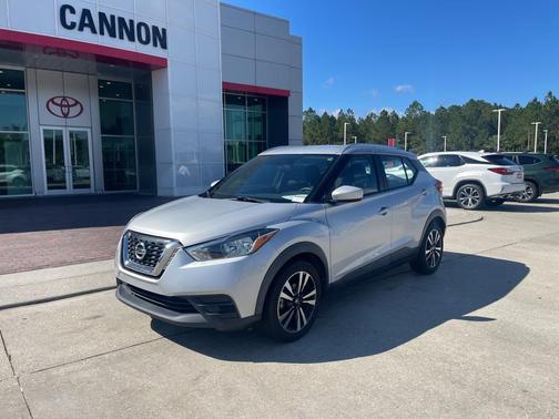 2019 Nissan Kicks SV