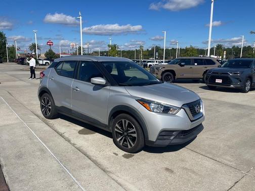 2019 Nissan Kicks SV