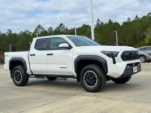 2024 Toyota Tacoma TRD Off-Road
