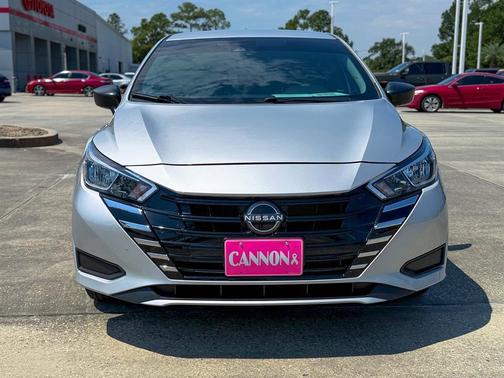 2024 Nissan Versa 1.6 S