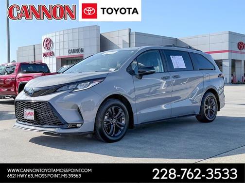 2025 Toyota Sienna XSE 7 Passenger