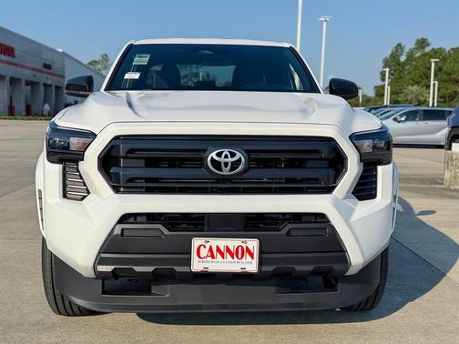 2025 Toyota Tacoma SR