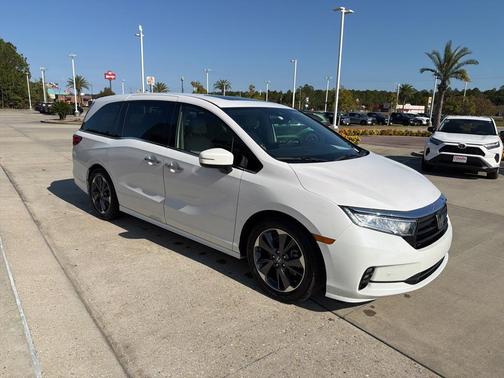 2023 Honda Odyssey Elite