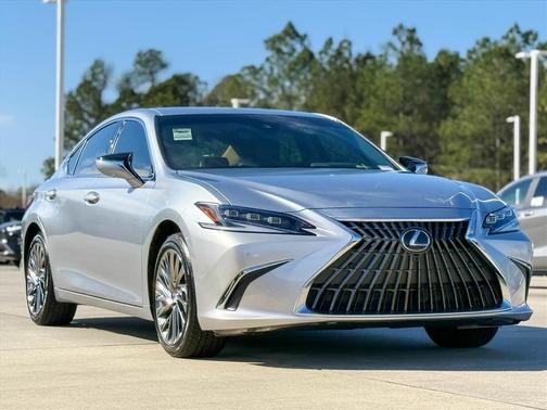 2024 Lexus ES 300h Ultra Luxury
