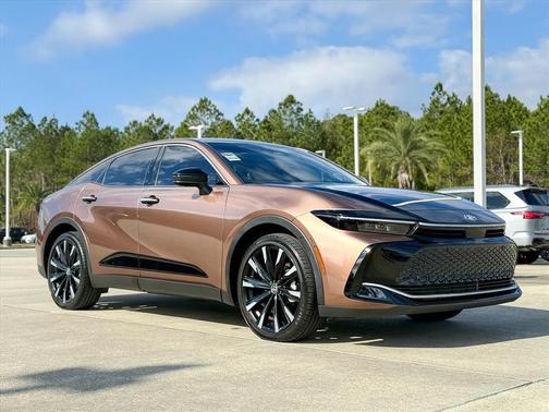 2023 Toyota Crown Platinum