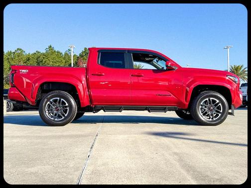 2025 Toyota Tacoma TRD Sport