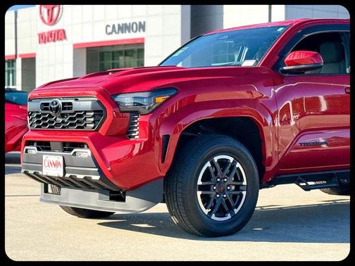 2025 Toyota Tacoma TRD Sport