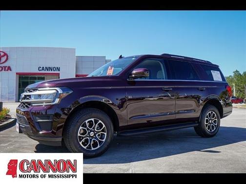 Jewel Red Metallic Tinted Clearcoat 2023 Ford Expedition XLT