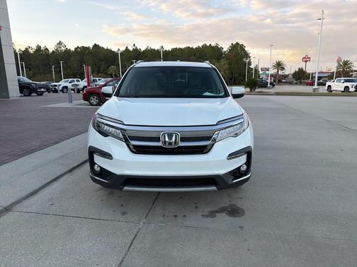 2021 Honda Pilot Touring 8-Passenger