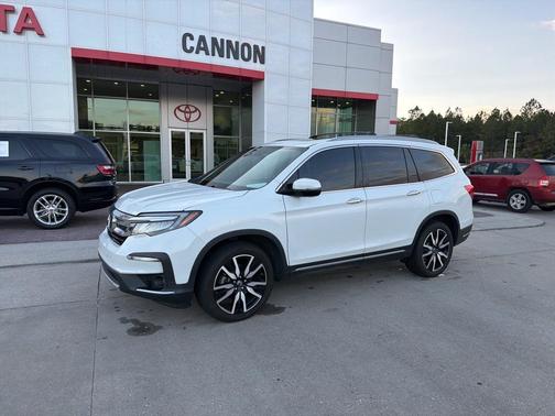 2021 Honda Pilot Touring 8-Passenger