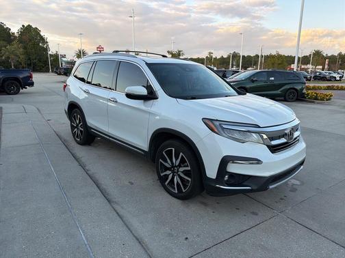 2021 Honda Pilot Touring 8-Passenger