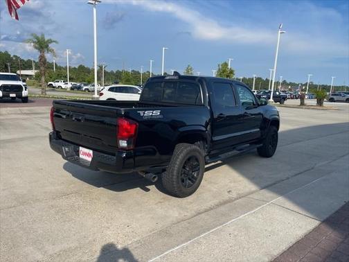 2022 Toyota Tacoma SR