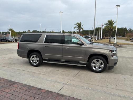 2019 Chevrolet Suburban LT