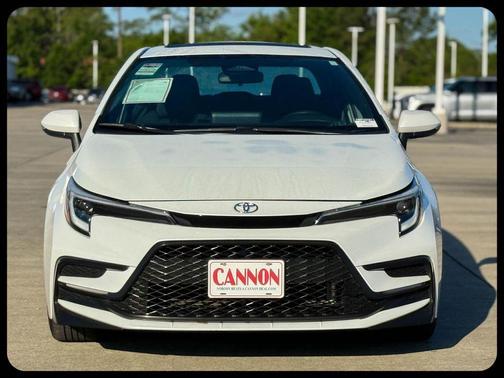 Ice 2026 Toyota Corolla SE