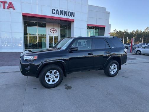 2023 Toyota 4Runner SR5