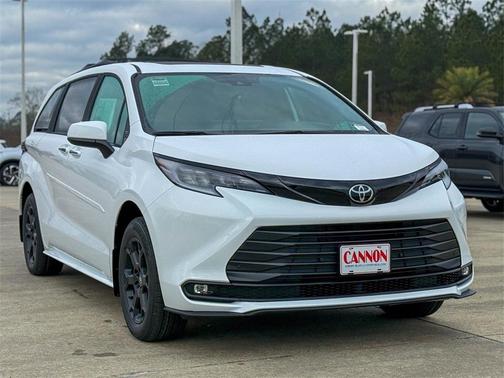 2026 Toyota Sienna Woodland Edition