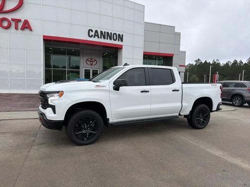 2025 Chevrolet Silverado 1500 LT Trail Boss