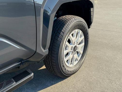 2025 Toyota Tacoma SR