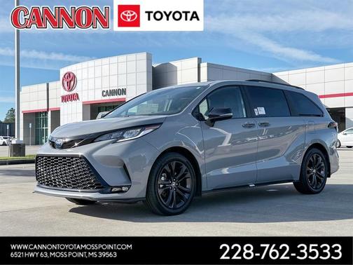 2025 Toyota Sienna XSE 7 Passenger