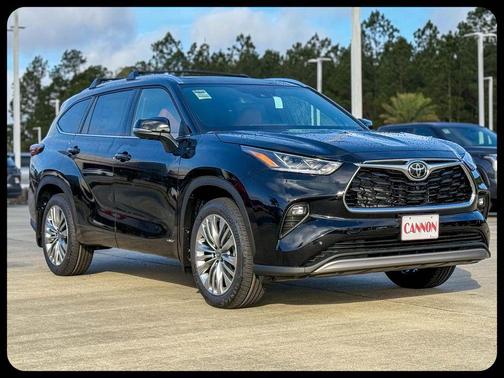2026 Toyota Highlander Hybrid Platinum