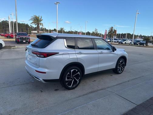 2024 Mitsubishi Outlander SE 2.5 S-AWC