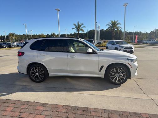 2022 BMW X5 sDrive40i